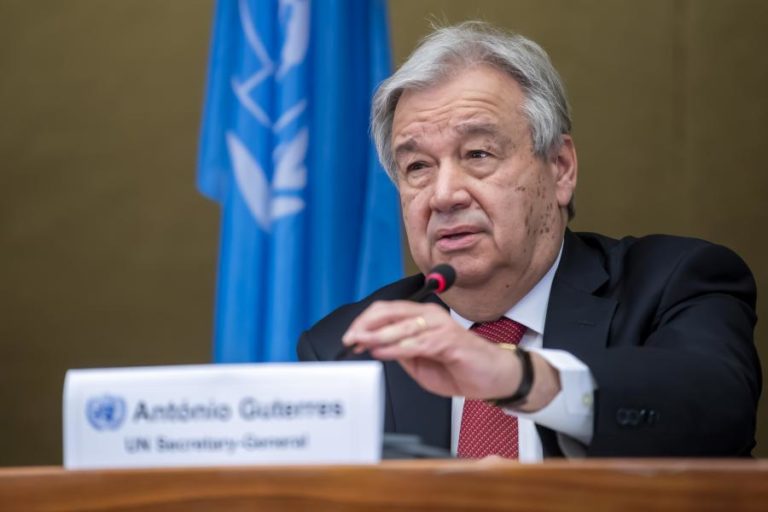 Covid-19: Guterres defende mais autoridade para OMS em sessão de perguntas para candidato a secretário-geral
