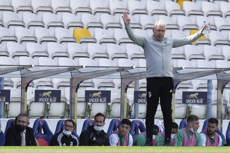 Jorge Costa promete Farense “ambicioso e motivado” para discutir jogo no Dragão