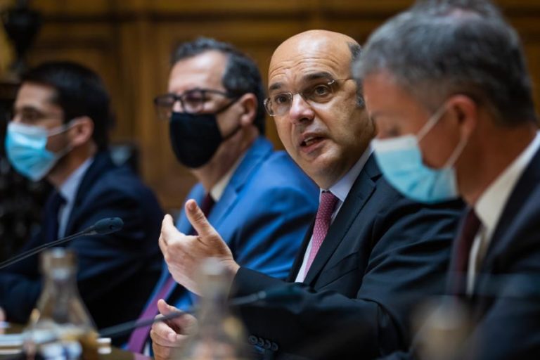 Covid-19: Apoios a fundo perdido às empresas somam 1.786 ME nos últimos 4 meses – Governo