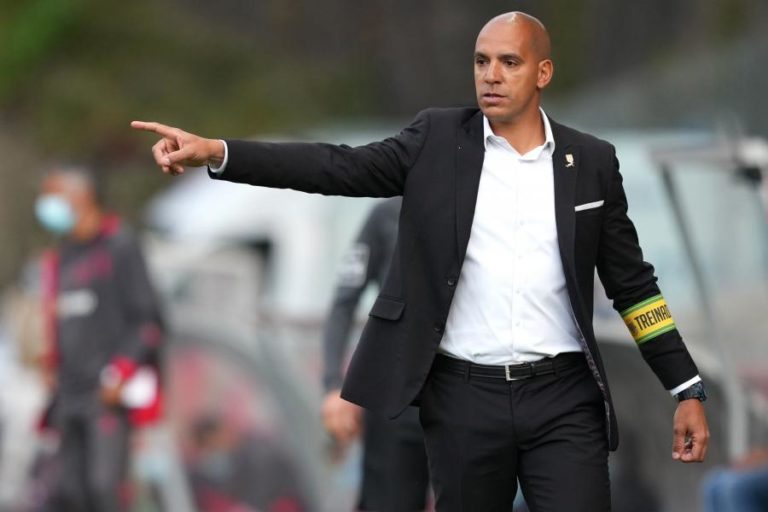 Presidente do Paços de Ferreira confirma saída de Pepa no final da temporada