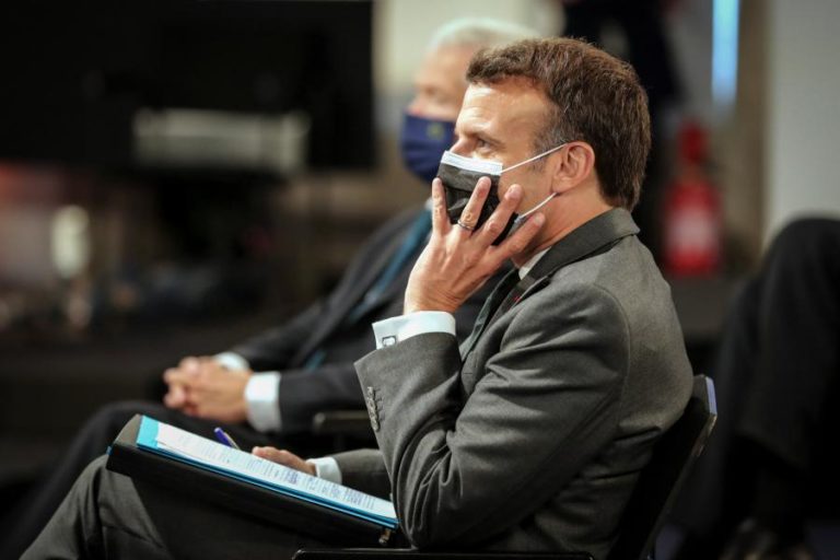 Cimeira Social: Macron diz que é necessário “mais dinheiro” para acompanhar as mudanças