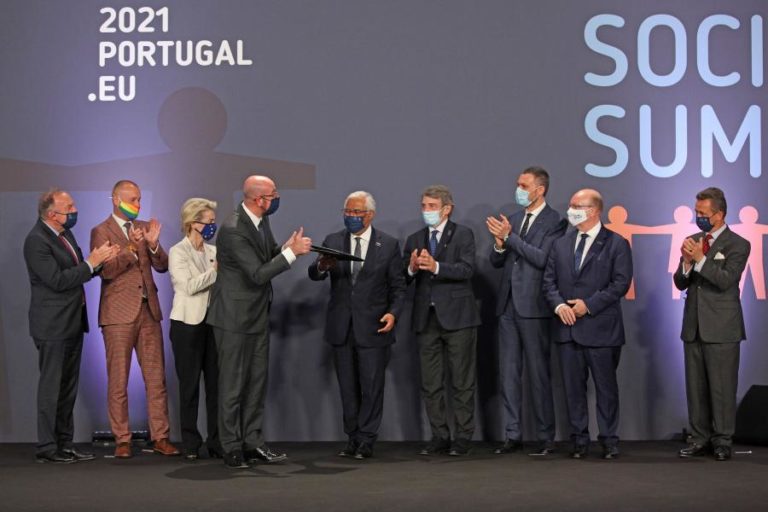 UE/Presidência: Líderes voltam a reunir-se este mês em cimeira ‘alargada’ para dois dias