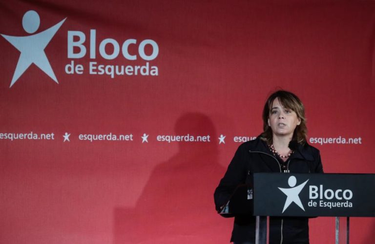 Cimeira Social: Catarina Martins diz que reduzir 15 milhões de pobres “não é um avanço”