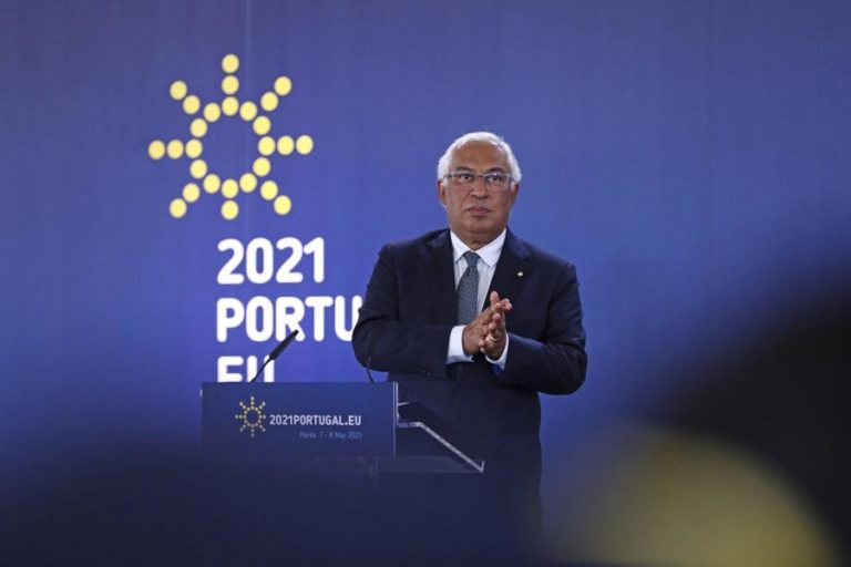 Covid-19: Costa diz ter recebido “boas notícias” sobre preços e produção de vacinas