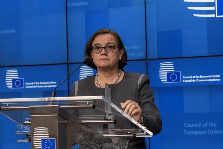 UE/Presidência: Governo defende uso de regiões ultraperiféricas como “laboratórios imunológicos”