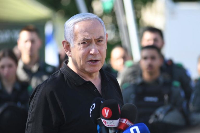 PM israelita ameaça campanha “com força total” e prolongada