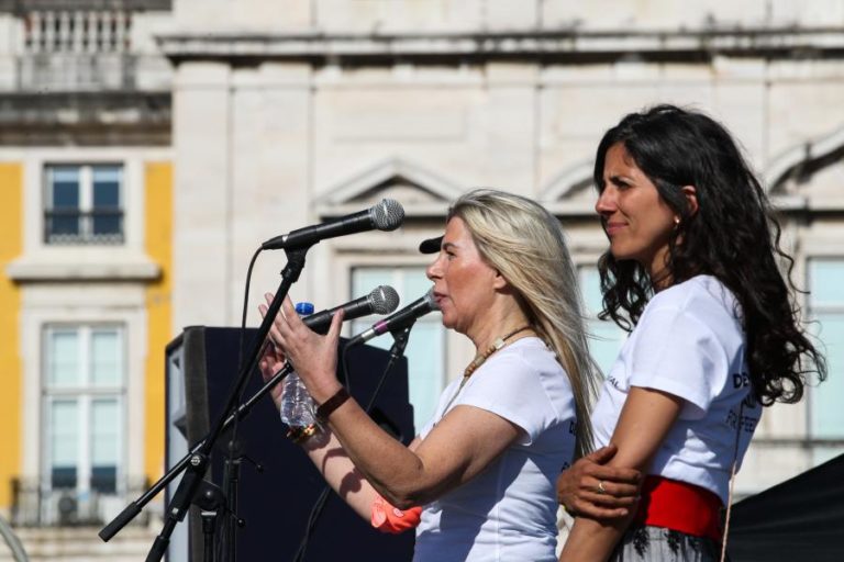 Covid-19: Sars-Cov “é uma mentira”, diz movimento World Wide Demonstration