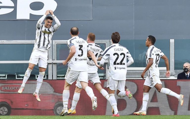 Juventus impõe-se ao Inter com golo de Ronaldo e mantém-se na luta pelo ‘top-4’