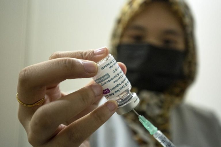 Covid-19: Áustria deixará de admnistrar a vacina da AstraZeneca