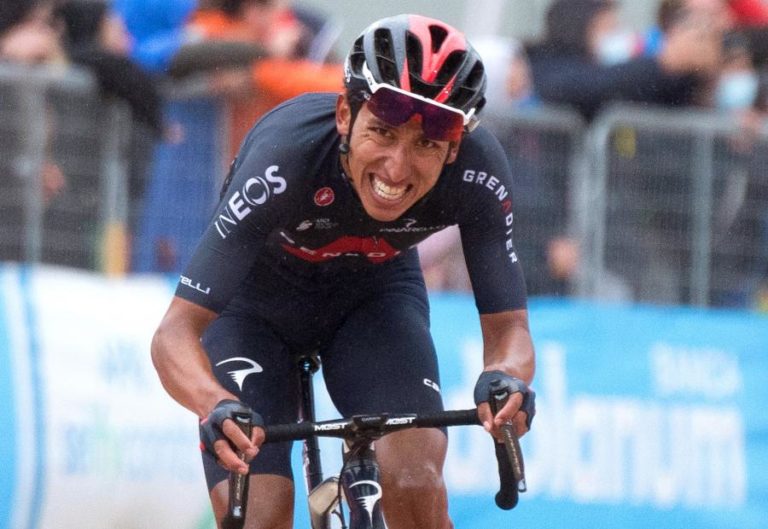 Egan Bernal assume favoritismo com vitória autoritária na nona etapa do Giro