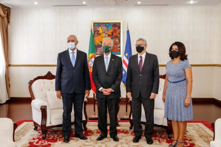 Cimeira da CPLP em Luanda presencial e com todos os chefes de Estado