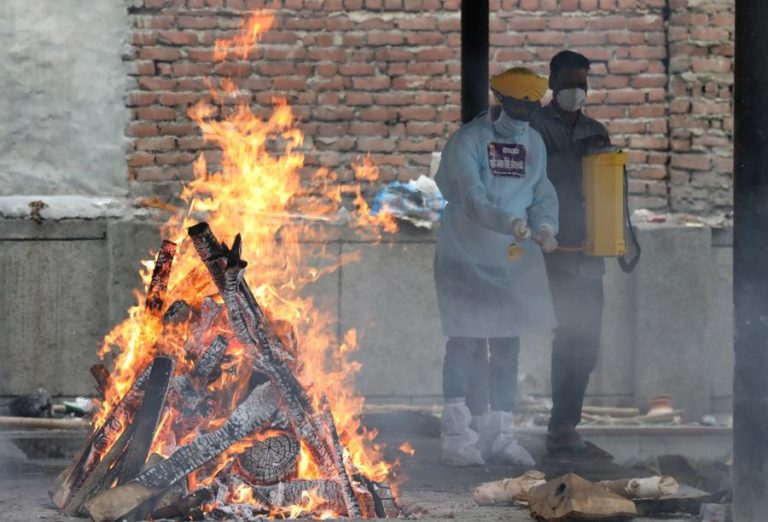 Covid-19: Índia com menos de 4.000 mortos nas últimas 24 horas