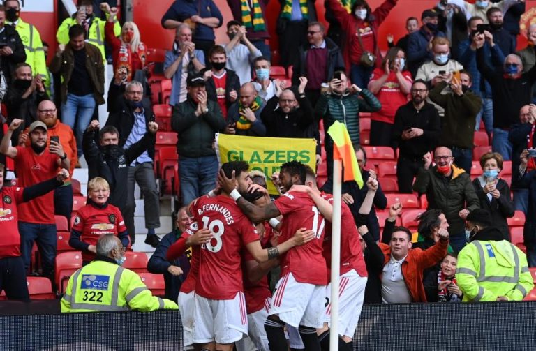 Manchester United e Villarreal discutem troféu em Gdansk