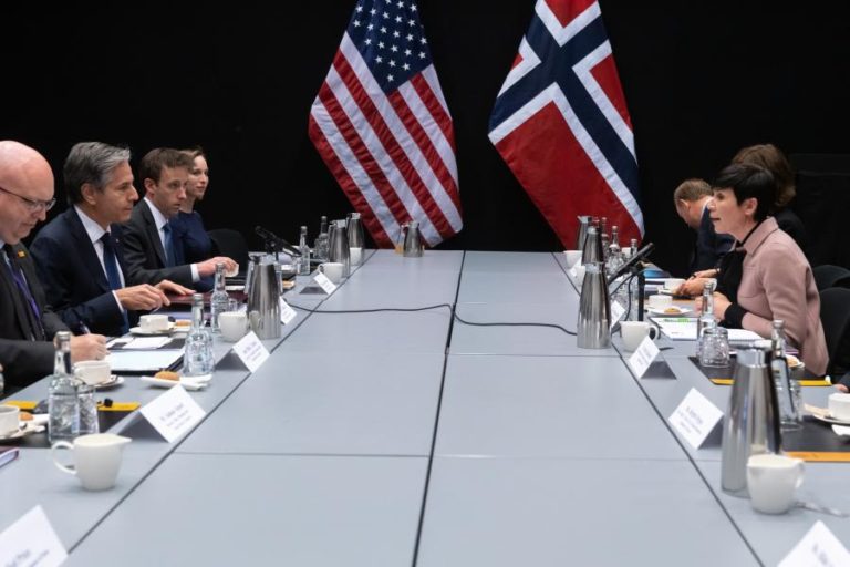 Ártico aquece a ritmo três vezes superior ao resto do planeta