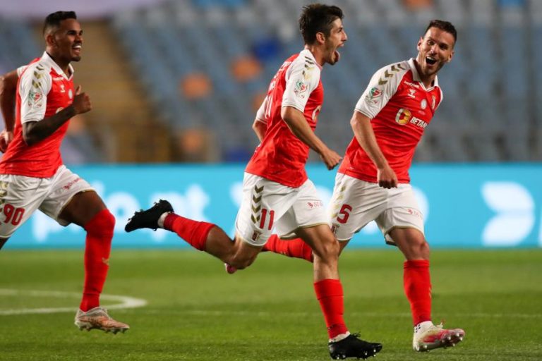 Sporting de Braga vence Benfica e conquista terceira Taça de Portugal