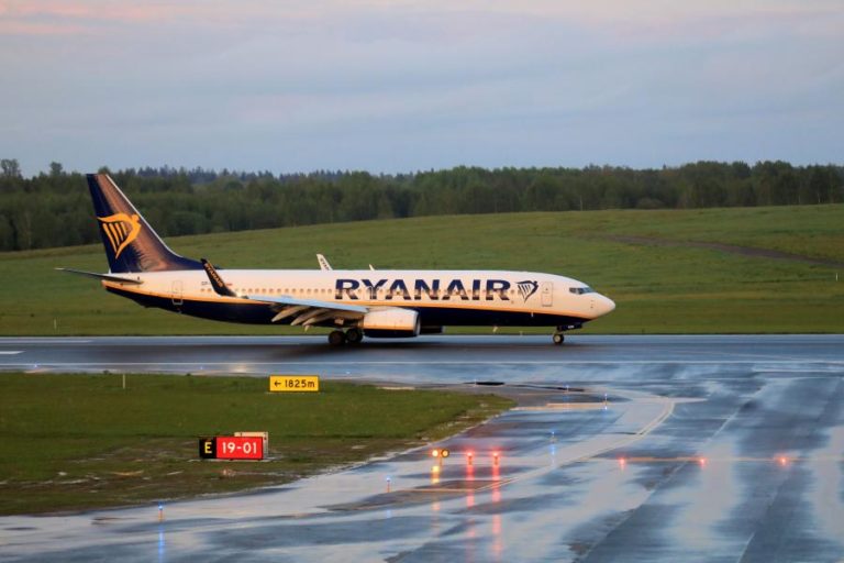 Aviação grega nega ameaças ao avião desviado para Minsk