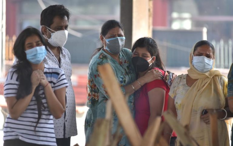 Covid-19: Índia com menos de 200 mil casos pelo segundo dia consecutivo