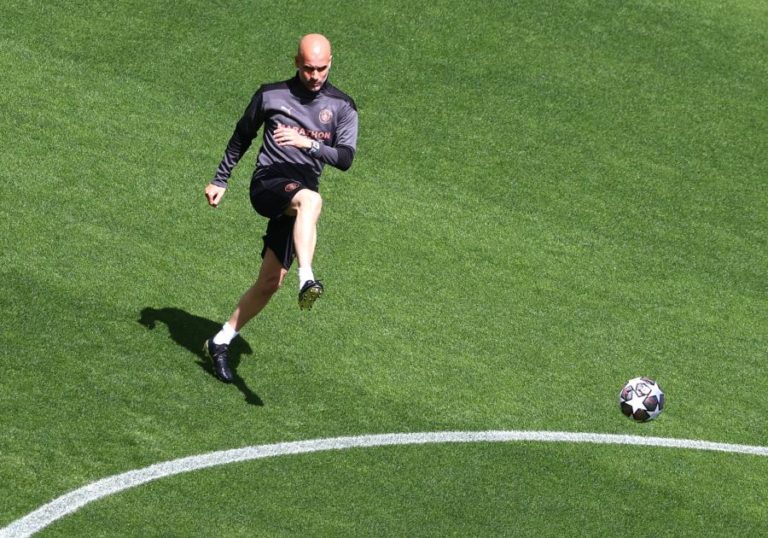 Pep Guardiola diz que os “jogadores portugueses são muito competitivos”