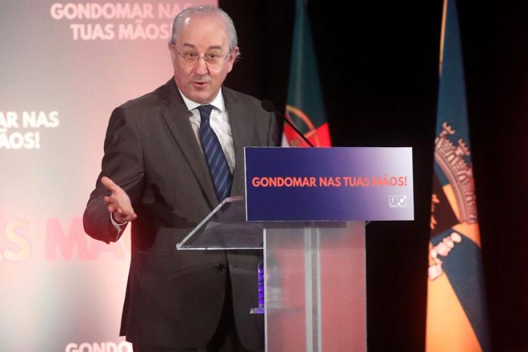 Covid-19: Rui Rio critica final da Liga dos Campeões com público no Porto