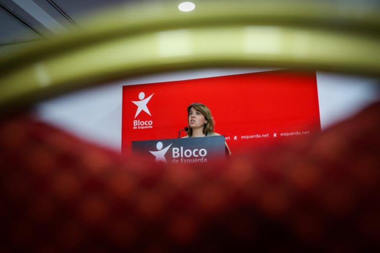 Catarina Martins recusa que escolha seja entre direitos humanos dos migrantes e economia