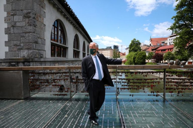 UE/Presidência: Marcelo espera que Bruxelas desbloqueie “meia dúzia” de planos de recuperação até meados de junho