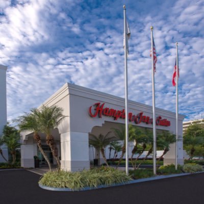 FOTO: TWITTER Hampton Inn & Suites