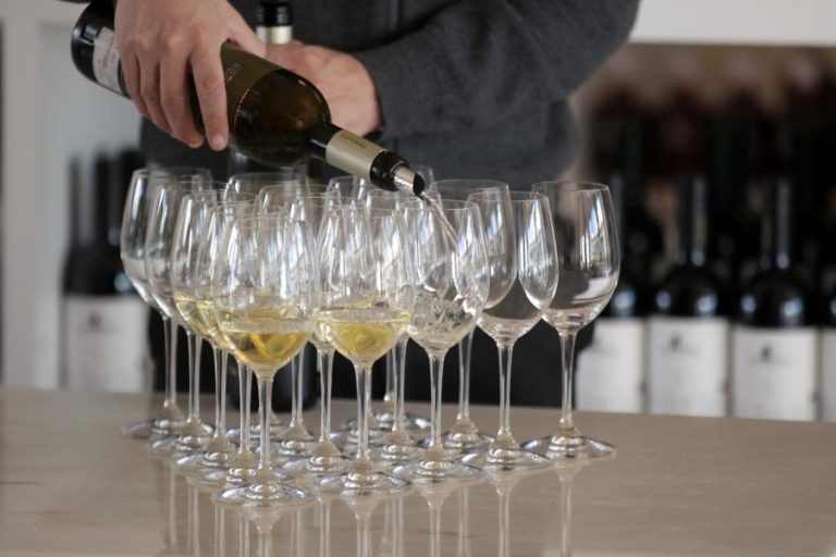 Associações de Macau ‘casam’ vinho e gastronomia lusa para ‘vender’ Portugal