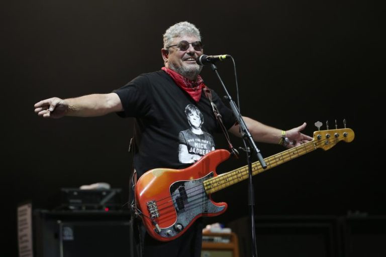 Festa do Avante com duetos improváveis e dezenas de concertos em Português