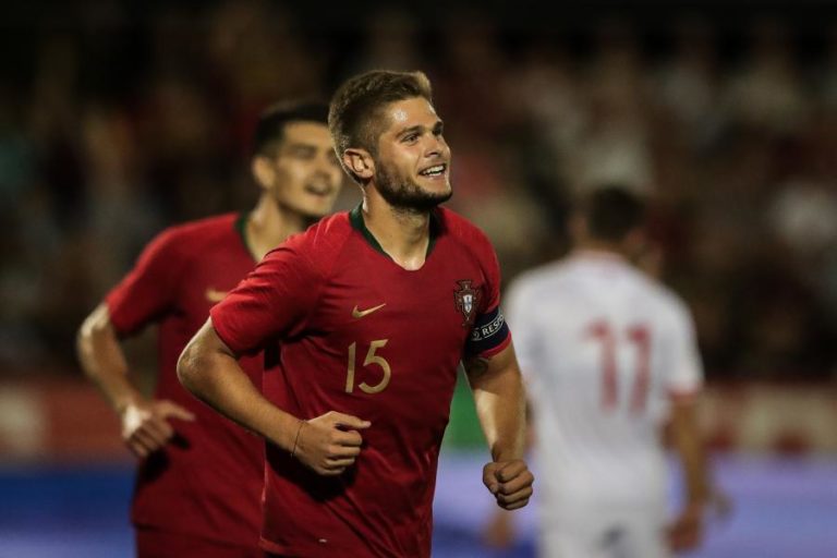 Euro sub-21: Diogo Queirós nota alento extra para ‘vingar’ finais de 1994 e 2015