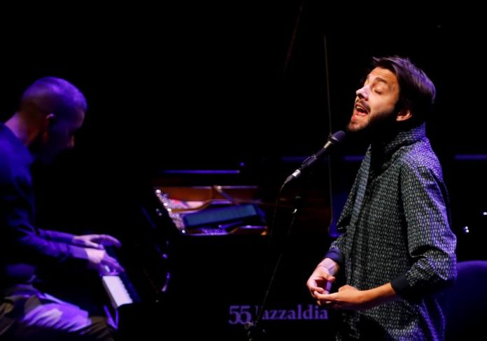 29261502.jpg