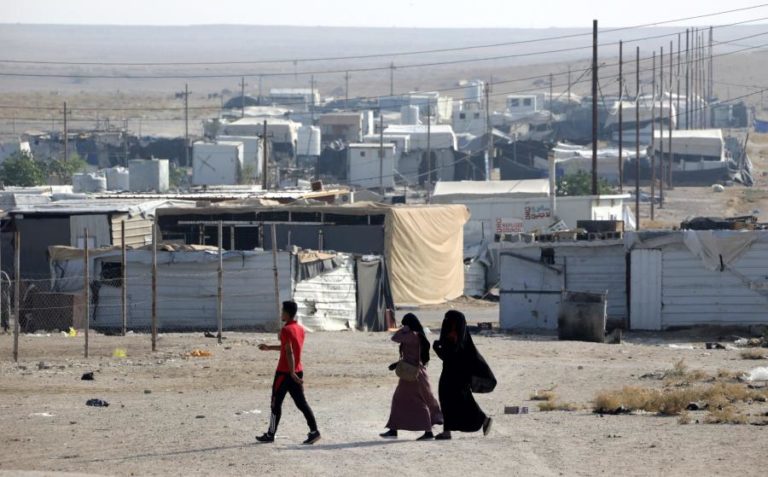 Três civis mortos em bombardeamento turco contra campo de refugiados iraquiano