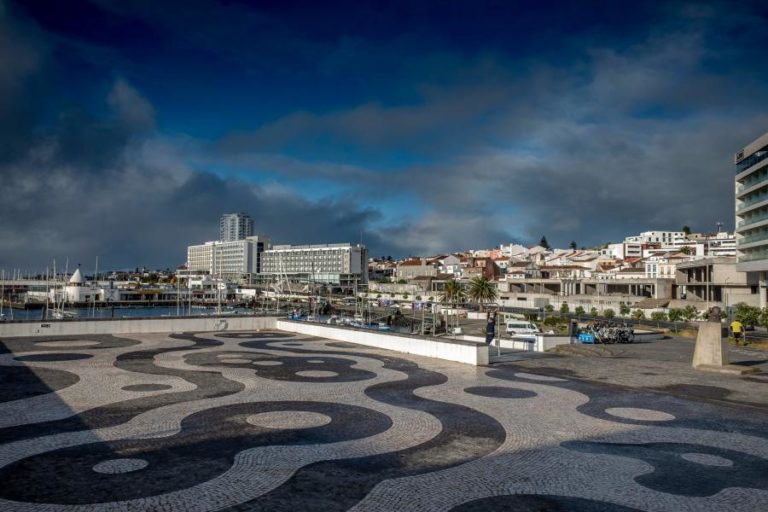 Covid-19: Açores com 20 novos casos e 27 recuperações nas últimas 24 horas