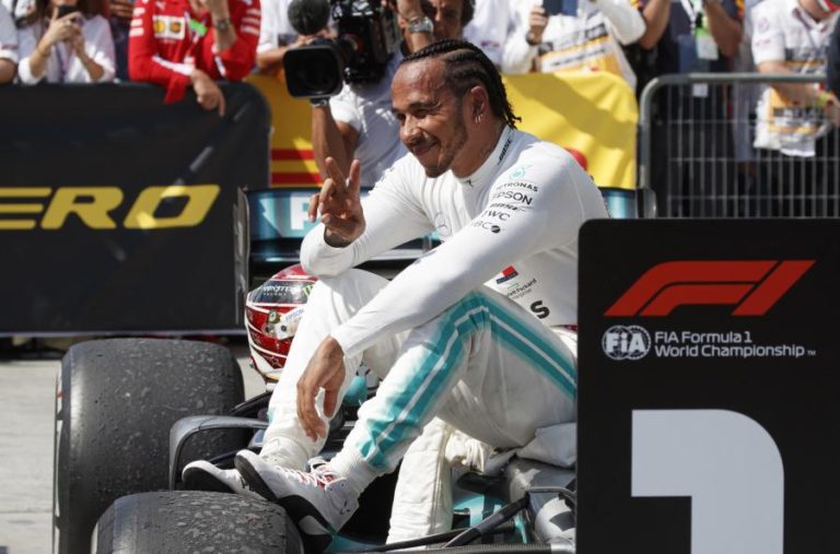 Covid-19: Grande Prémio de Singapura de Fórmula 1 anulado