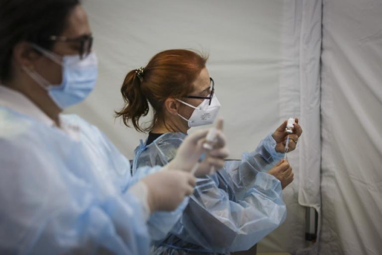 Covid-19: Autoagendamento da vacina disponível hoje para maiores de 37 anos