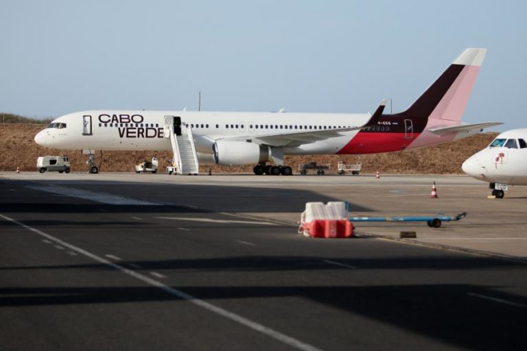 Ilha de São Vicente volta a ter voos internacionais da Cabo Verde Airlines em julho