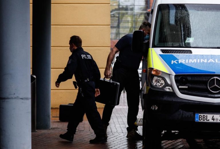 Ataque com faca no sul da Alemanha faz vários mortos e feridos — Polícia