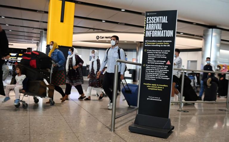 Covid-19: Voos diretos de Cabo Verde com dois terminais dedicados em Inglaterra