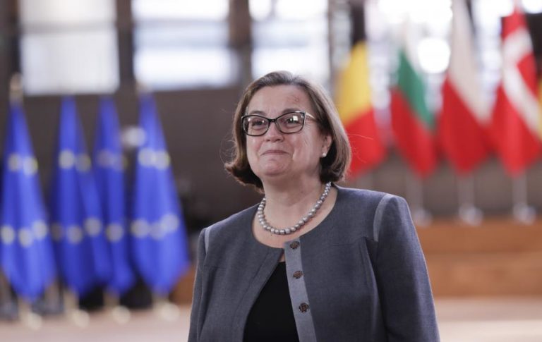 UE/Presidência: Missão da UE na cimeira G7 é “apoiar agenda para a ação global”