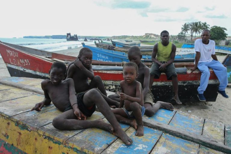 Angola registou na última semana mais de mil casos de violência contra crianças