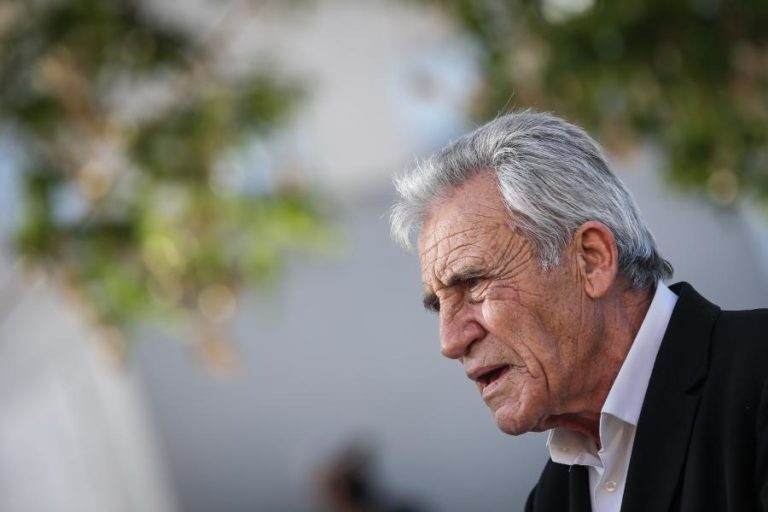 Jerónimo de Sousa afirma que caso dos manifestantes russos em Lisboa, a confirmar-se, é “grave”
