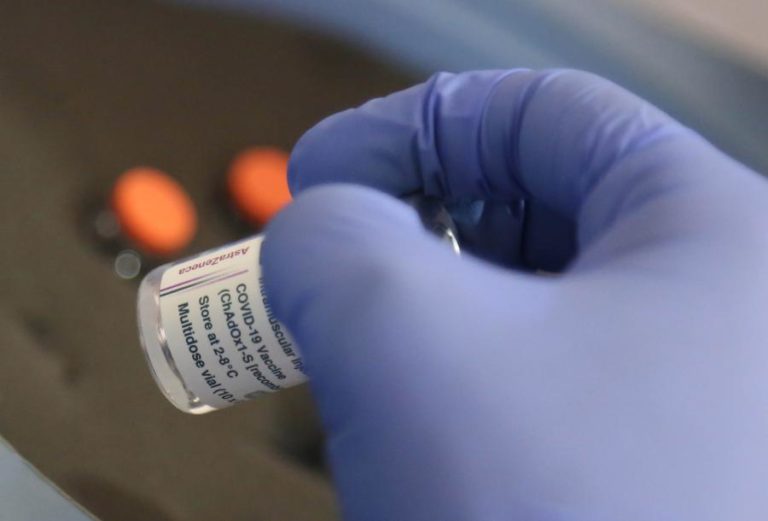 Covid-19: Cabo Verde recebe 50 mil doses da vacina chinesa Sinopharm na sexta-feira