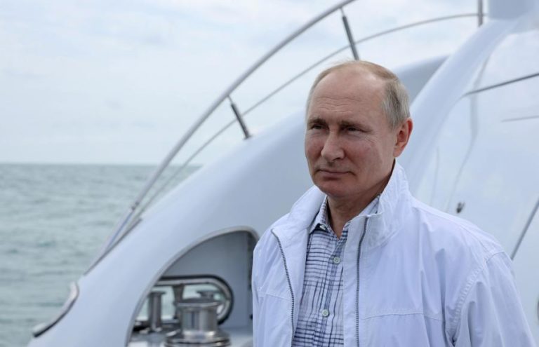 Putin admitiu querer melhorar as relações com os Estados Unidos