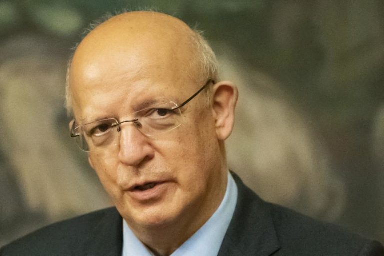MNE disponível para ser ouvido no parlamento sobre caso da partilha de dados