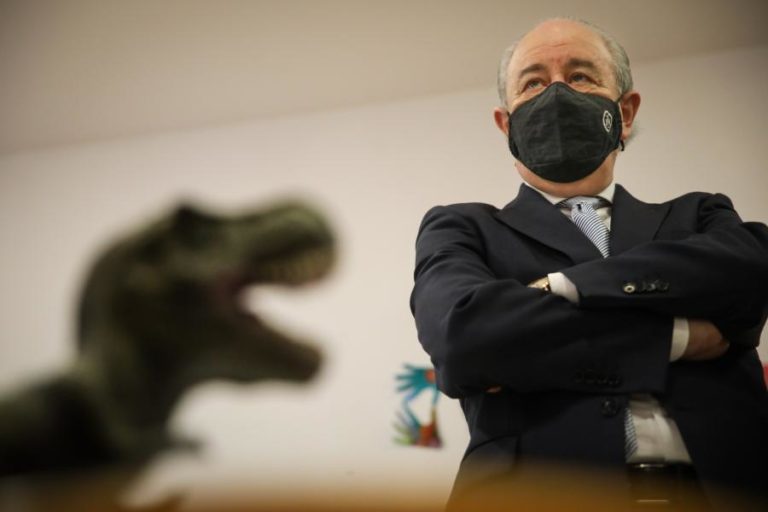 Autárquicas: Rio diz que PS e Rui Moreira “estão feitos” no Porto, mas não assumem