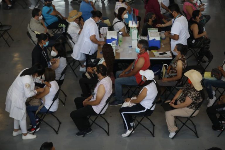 Covid-19: México com 306 mortes e 3.269 casos em 24 horas