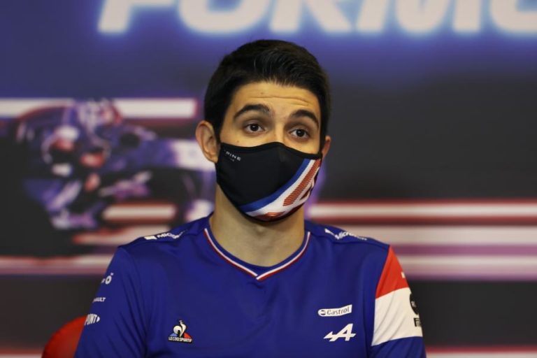 Esteban Ocon renova com Alpine F1 até 2024