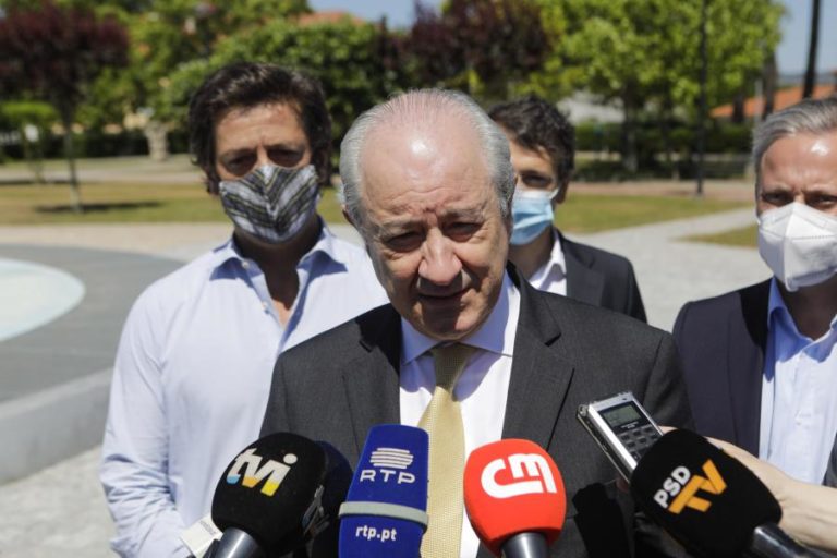 Autárquicas: Rui Rio desafia candidatos a assumir criação de mais espaços verdes