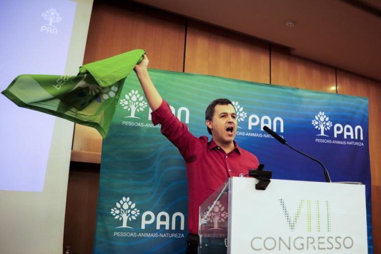 PAN/Congresso: André Silva deixa apelo para que partido se mantenha fora “do sistema”