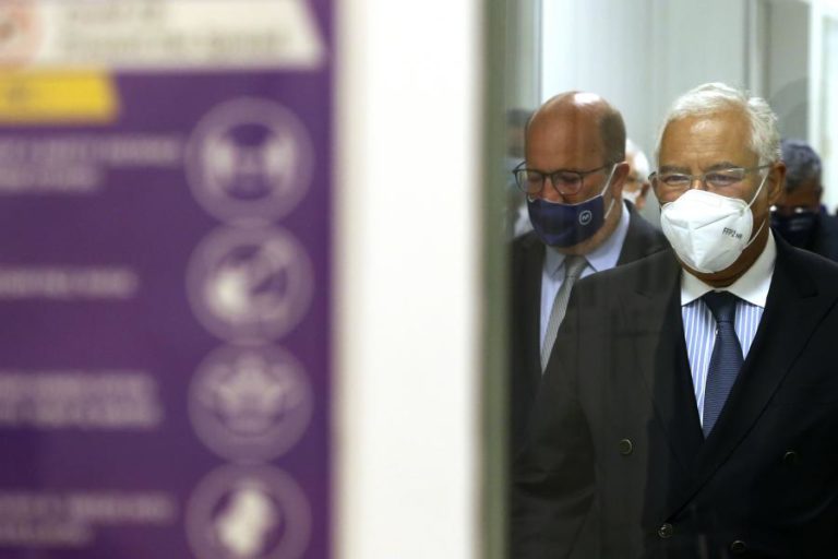 Portugal tem de estar “na linha da frente” da transição tecnológica