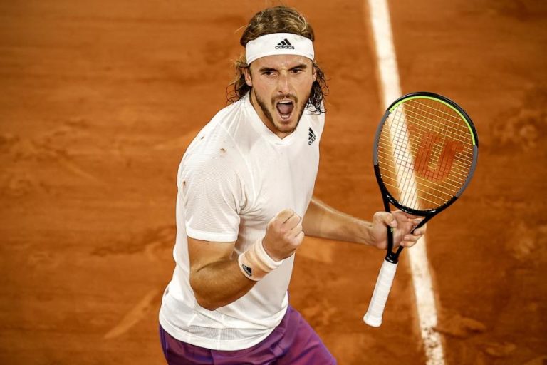 Roland Garros: Tsitsipas bate Medvedev e está nas meias-finais